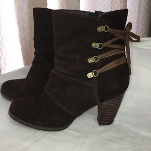 Clarks wood chuck heel booties leather 8.5M